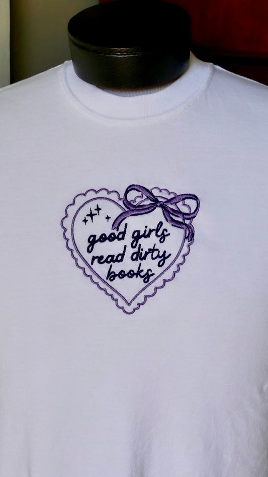 GOOD GIRLS READ T-SHIRT