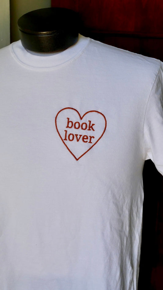 BOOK LOVER T-SHIRT